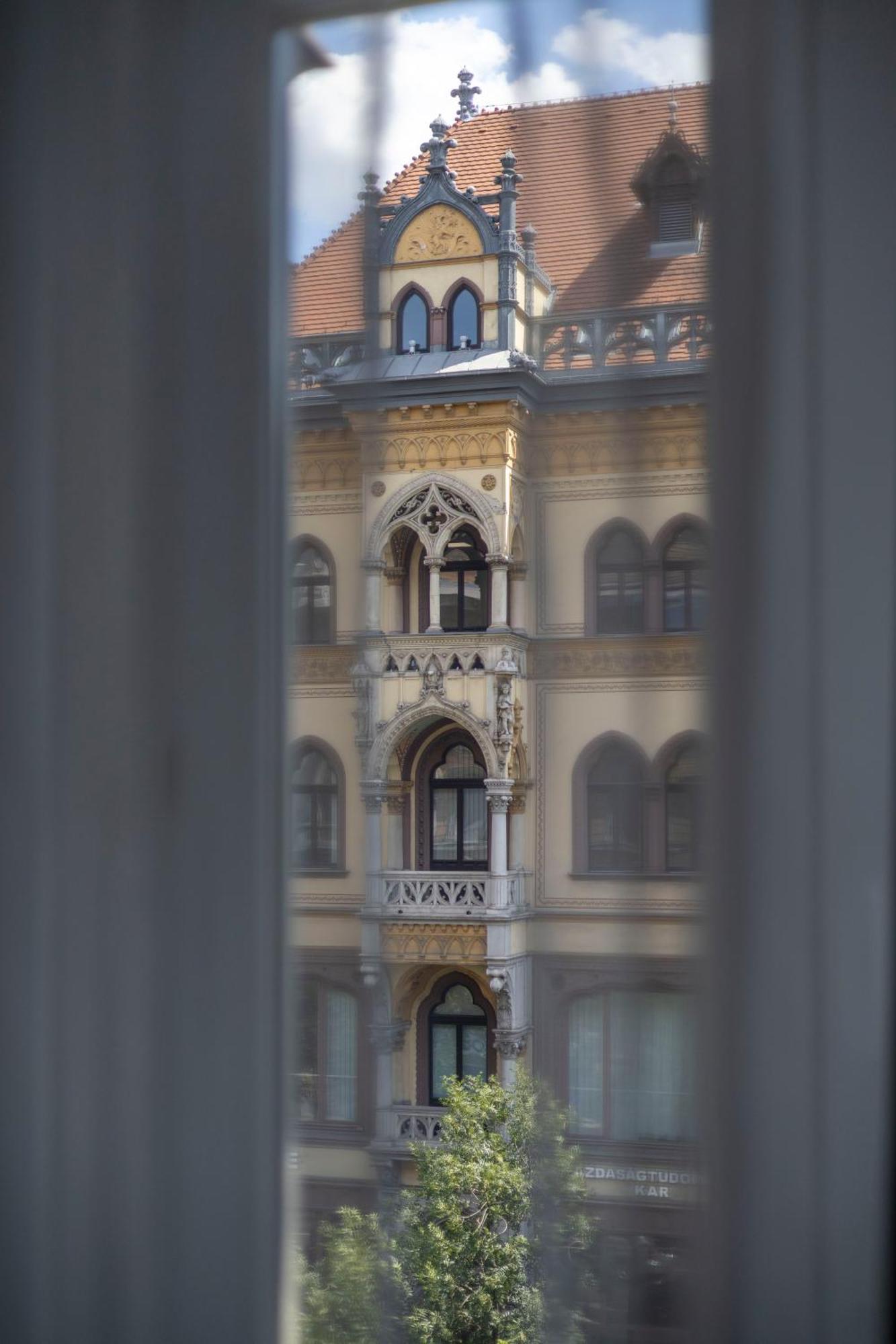 Spacious Cozy Home With 4Bedroom In The Heart Of Bp Budapest Exteriör bild